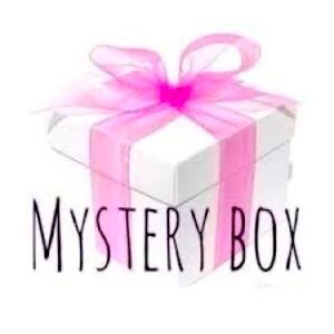 Mystery Boxes! Curated outfits that can mix and match into your wardrobe…